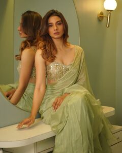 Actress Natasha Bharadwaj HD Photos and Wallpapers April 2025