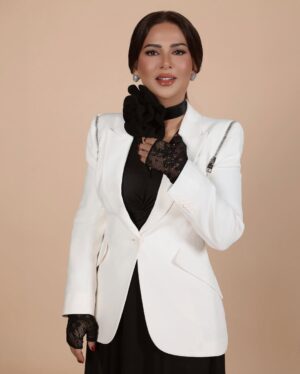 Nawal El Kuwaitia Instagram - عيدكم مبارك، 
أسأل الله أن يتقبل منا ومنكم الطاعات، ويعيده علينا وعليكم بالخير واليمن والبركات 🤍🤍
‫#عيد_الاضحى‬