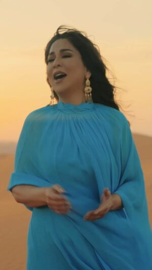 Nawal El Kuwaitia Instagram - أعطيك من عيني ضيا وأتأملك
#وش_يسعدك
