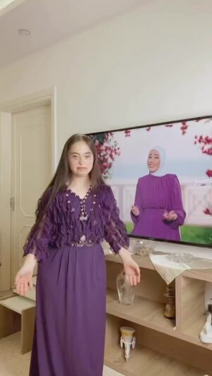 Nedaa Sharara Instagram - بنتي سدل الحلوه 💜
@sadal_official احدى الطالبات المميزات في جمعية الهدب 
@alha.dab