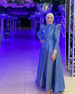 Nedaa Sharara Instagram - 💙

فستاني من @almondblossomfashion ✨