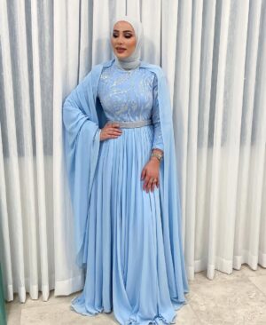 Nedaa Sharara Instagram - إطلالتي ليلة امس في حفل افتتاح مشروع هيلين 
اضخم سكن طالبات في الاردن تحديدا في محافظة اربد سُعدت بتواجدي 💙
@helenhousejo 
شكرا ل الشركة المنظمة لهذا الحدث
 الجميل المبدعين @icon51 
ميكب المبدعه الصديقه 💕@makeup_by_dareen 
فستاني اللي عم بلبسو لتاني مره 
من حلاوته من @ayaabuzahra_