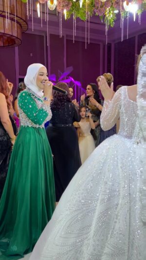 Nedaa Sharara Instagram - لما يكونوا العرسان من العراق الحبيب 💕
شكرا على محبتكم ولطفكم الله يهنيكم يارب 💕