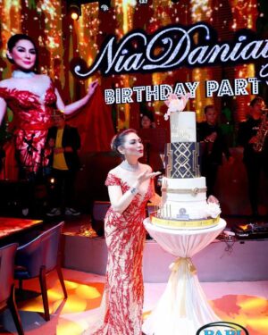 Nia Daniati Instagram - Alhamdulillah…. Terima Kasih do’a,Support kesayangan” ku  Anak”ku,cucuku,kaka”ku,Keponakan”,Sahabat”,,Teman””baikku Love you All🥰💖😇