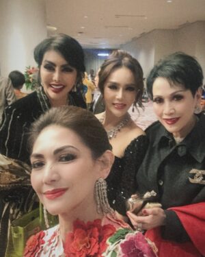 Nia Daniati Instagram - Acara Pernikahan Putra Hatta Rajasa & Putri Ello Kalla  Ritz Carlton Hotel Pasifik Place jakarta