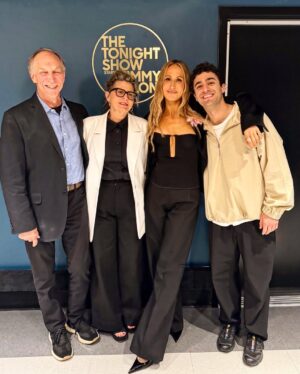 Nikki Glaser Instagram - ✨ First Tonight Show Jan 2009 ———-> Latest Tonight Show Mar 2025 ✨

Hair: @iamterynhair 
Makeup: @haleyjoypage 
Styling: @daniandemmastyle