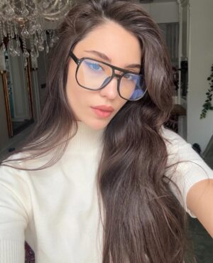 Nilsu Yılmaz Instagram - February mix