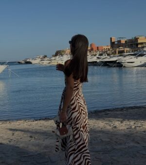 Noor El Zahed Instagram - Summer in Jan 🐚