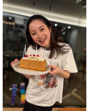 Nozomi Sasaki Instagram - .
お祝いしてもらって、
感謝感謝🥹💓
楽しんで行くよ✌️✨