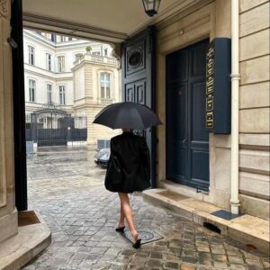 Ouidad Elma Instagram - Hometown in excess 
… while Neptune enters in Aries 🧜‍♀️🔥🐾