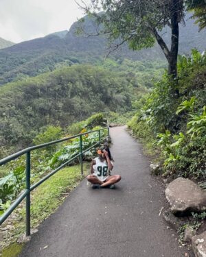 Oviya Santhakumar Instagram - Hawaii photo dump part 1 🌺