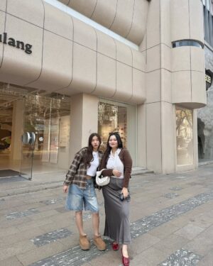 Pannin Charnmanoon Instagram - 你好!