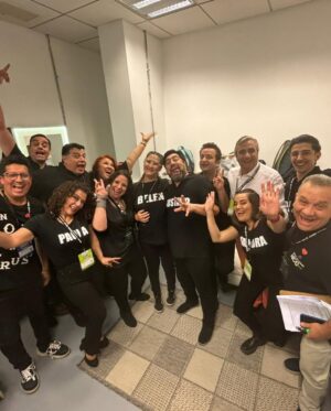 Paola Troncoso Instagram - Una linda noche, agradecida del público y su cariño.
Gracias mamita, sentí tu presencia y sé que estabas feliz❤️