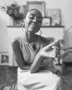 Patricia Kihoro Instagram - 39.
I am here. 
I made it through. 
This birthday has been light, and joyful.
I am grateful for love. And community.
Thank you for being here.
🌟🌟🌟
