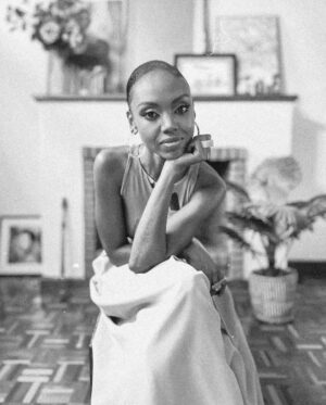 Patricia Kihoro Instagram - 39.
I am here. 
I made it through. 
This birthday has been light, and joyful.
I am grateful for love. And community.
Thank you for being here.
🌟🌟🌟