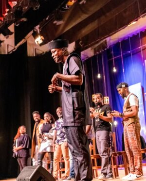 Patricia Kihoro Instagram - Back on stage with my @byss_ke family tonight! 
So in need of a good laugh and I’ve really been looking forward to this. 

Mnacome? There are some tickets still available, link in my stories! 

📸 by the fabulous @liloqueenjulian!