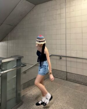 Phatchara Thabthong Instagram - You're my favorite person 🦖