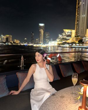 Pinyadar Salinvarradar Instagram - 🌝🛳️🥂