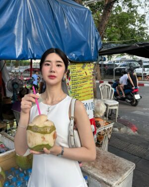 Pinyadar Salinvarradar Instagram - แต่งชื่อภาพแรกให้หน่อย 🛵