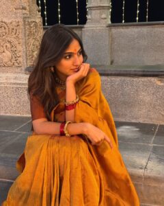 Actress Pranavi Manukonda HD Photos and Wallpapers March 2025