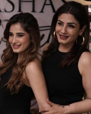Raveena Tandon Instagram - My favourite summer days .. ! 😍🎉🎂🥳 🎨♥️