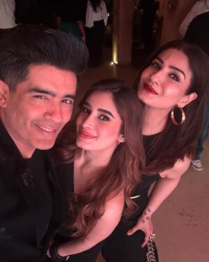 Raveena Tandon Instagram - My favourite summer days .. ! 😍🎉🎂🥳 🎨♥️