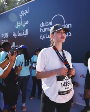 Rawan Bin Hussain Instagram - الحمدلله على نعمة الصحة🌸
كان المفروض اركض الـ ٤٢ كيلو ولكن للأسف بعد ما طحت في عيد ميلادي واذّيت ظهري، ماقدرت 
فخوره بنفسي إني خلّصت سباق الـ١٠ كيلوميتر☑️
