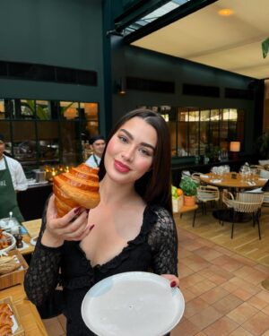 Rawan Bin Hussain Instagram - Life lately 💋❤️🤲🏻🔥👯🌸🥰🌷✨