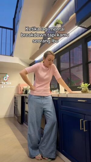 Rianti Cartwright Instagram - Relate gak Bun?