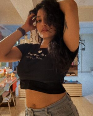 Ritika Singh Instagram - Duality
