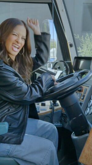 Rocsi Diaz Instagram - Someone stop the bus, because this is too good to miss! 🚌 
The Iconic Madden Cruiser Experience in New Orleans will become bookable on a first-come, first-served basis for one booker plus a guest on February 3, 2025, at noon ET, for a three-night trip taking place February 7–10, 2025. The exclusive package is priced at $19.87. Link in bio for full details.