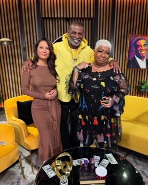 Rocsi Diaz Instagram - two powerhouses who stay booked, busy, and blessed ✨ @msvfox @luenell 

watch an all new We Got Time Today TOMORROW at 8pm et/5pm pt on @tubi
