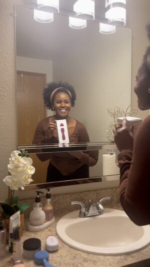 Ruth Ndulu Maingi Instagram - Personal Microdermabrasion Classic from @pmdbeauty is a game changer!

It helps reduce appearance of fine lines and wrinkles,dark spots,pore size, and uneven skin tone and texture.

The beauty of this device is that you only need to use it once a week! Microdermabrasion removes the top layer of dead,dull skin, your body needs one week to rejuvenate. Just be consistent!

Be Fresh!
Be Radiant!

Go ye and have a glowy skin 😊

Check link 🔗 on my bio for discount! You have unlimited offer on this one! BOGOF!

#pmd #brilliance #skincare #glowingskin #healthyskin #pmdmicrodermabrasion