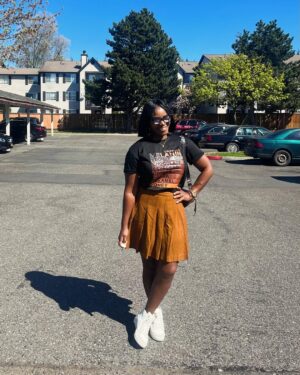 Ruth Ndulu Maingi Instagram - Second slide 🔥

#gratitude #favor #sun #warmth #smile