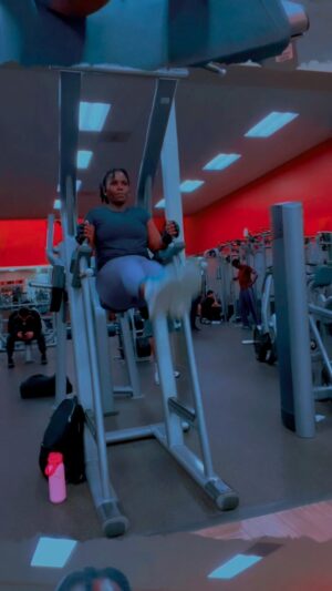 Ruth Ndulu Maingi Instagram - Gift to self…

Did you move today?

#workout #fitness #explore