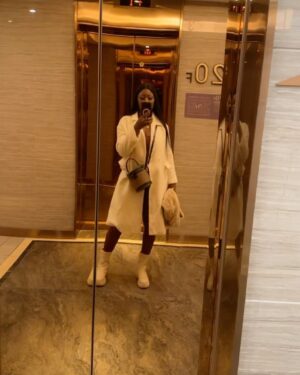 Salma Mumin Instagram - Fully loaded 🌟🏅🧚🏾‍♀️💀✈️