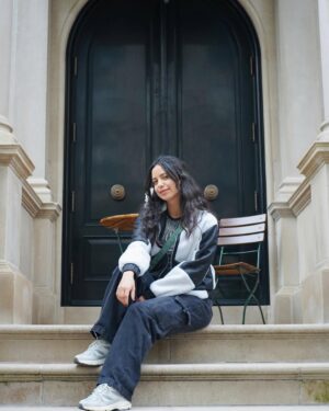 Salsabiela A Instagram - “Be happy with being you. Love your flaws. Own your quirks. And know that you are just as perfect as anyone else, exactly as you are.”