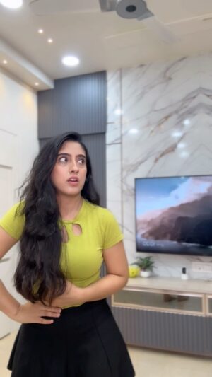 Sameeksha Sud Instagram - Ye dard acha hai… 😂 

#relatable #girls