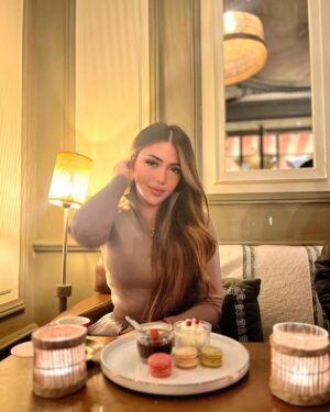Sarah Ahmed Salama Instagram - 🤎☕️