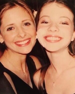 Sarah Michelle Gellar Instagram - “Michelle, listen to me. Listen. I love you. I will always love you. The hardest thing in this world, is to live in it. I will be brave. I will live… for you” 
💔💔💔🗝️