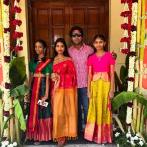 Saranya JaiKumar Instagram - ♥️♾️🌹