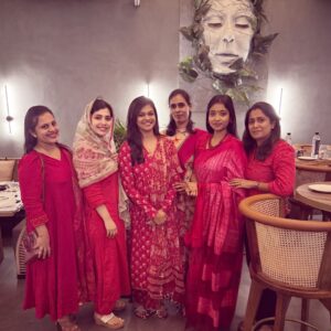 Saranya JaiKumar Instagram - Six degrees of Chaos 😅 that’s my girls squad meeting for a dinner after a long day at work 
we gathered to celebrate women’s day ( just another reason to meet 🤪 )
