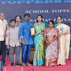 Saranya JaiKumar Instagram - Doing what I do best 🌹

Despite all the troubles and threats in my profession , it is this love of schools that keeps me going . Forever a child rights activist ♥️

Dr SARANYA JAIKUMAR 
Educational Psychologist 

#drsaranya