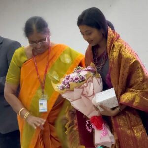 Saranya JaiKumar Instagram - Ramachandra and Transforming Cleft celebrates 20 years of comprehensive cleft care and 700 successful surgeries . 

I was invited as Chief guest to this beautiful event of my cleft community . Thanks to speech pathologist Dr Balasubramaniam for the invite . I loved addressing the crowd of hundreds of cleft warriors and their families . 

I was born with a cleft lip and When I was a little girl Dr SM Balaji was magnanimous to do a free cleft correction surgery for me that changed my life forever . It was a surreal moment to be there on the stage this day when he was honoured with life time achievement award . 

Almost 23 years back I promised him that I will study well and will make him proud and his happy tears for me today stands a testimony to how great people can make huge differences in a normal girl’s life . He was always a good friend of appa . Dr Balaji is God for me . 

I thank the universe for all the extraordinary incidents and amazing people in my life . 

Dr SARANYA JAIKUMAR 
Educational Psychologist 
Proud Cleft warrior