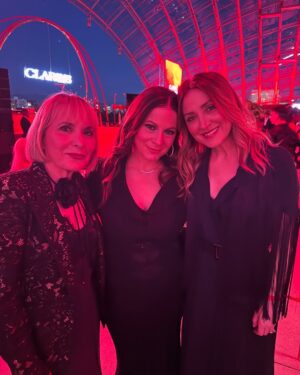 Sasha Alexander Instagram - @clarinsusa #clarins ICONS event @academymuseum💋 and a little fringe