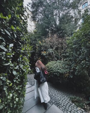 Seray Kaya Instagram - istiklal 🌹