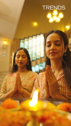 Shanvi Srivastava Instagram - Laughter, traditions & the perfect festive fit—Ugadi celebrations with #TRENDS! ✨🌿

New beginnings are all about joy, colors, and styling up for the occasion! From timeless classics to fresh festive hues, there’s no better way to welcome the new year in style. 💛

Which Ugadi look are you choosing? Drop a 🌸 in the comments! ⬇️

#StyledWithTRENDS #FestiveGlow #UgadiVibes #NewYearNewStyle