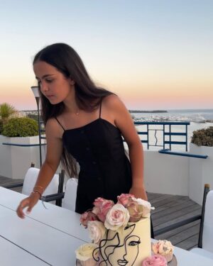 Sherihan Instagram - ♥️♥️ @t.alkhawaja  @loulwaalk