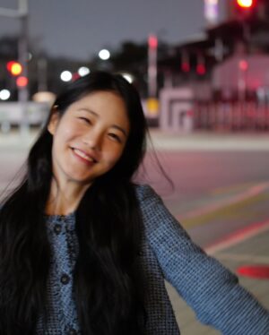 Shin Ye-eun Instagram - 사진찍는거 재밌더🦋
