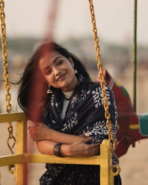 Shravnitha Srikanth Instagram - At peace with myself ❤️

@mano_graphy_ @risshie_photography_ 

#smile #smilealways #happy #happyheart #beach #beachfun #fun #funny #innerchild #love